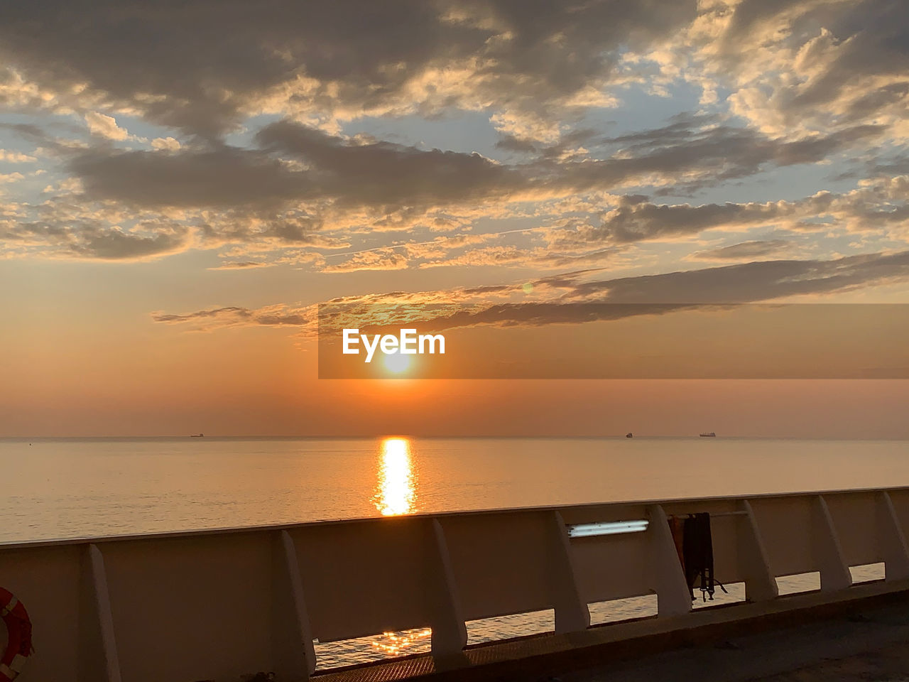 SEA AGAINST SKY DURING SUNSET