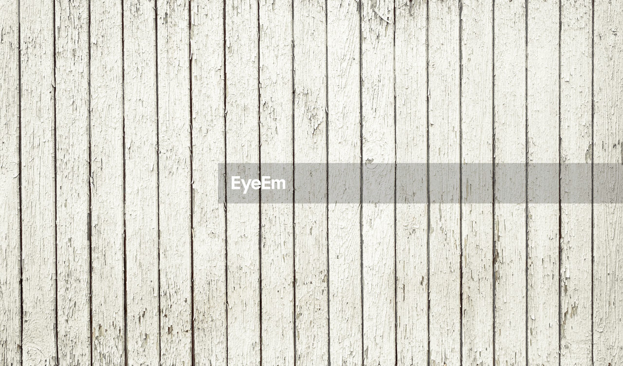 backgrounds, full frame, pattern, textured, wood, no people, wall - building feature, day, line, floor, wall, weathered, close-up, plank, built structure, old, rough, architecture, striped, outdoors, fence, repetition, flooring, wood grain, in a row, laminate flooring