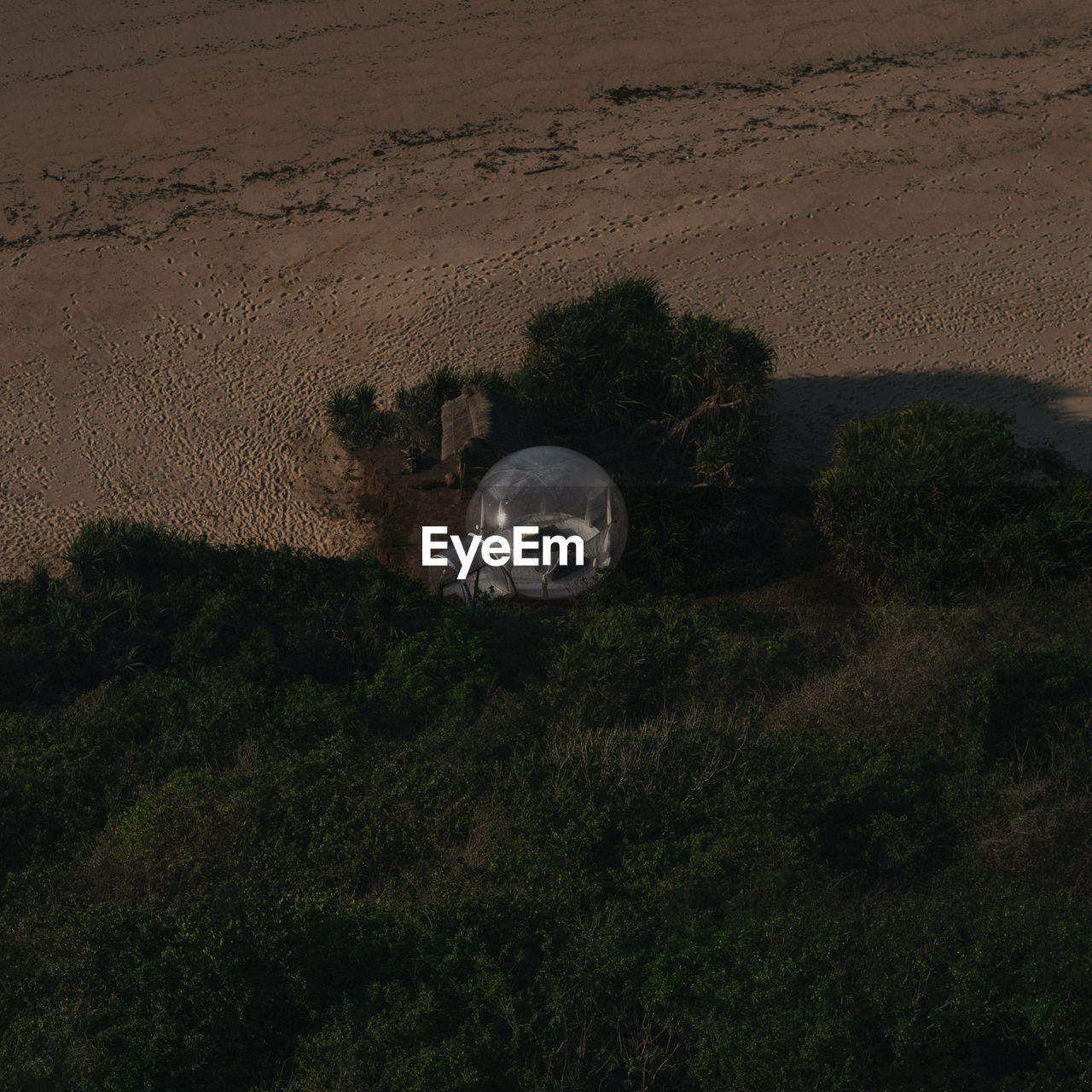 HIGH ANGLE VIEW OF SAND ON FIELD