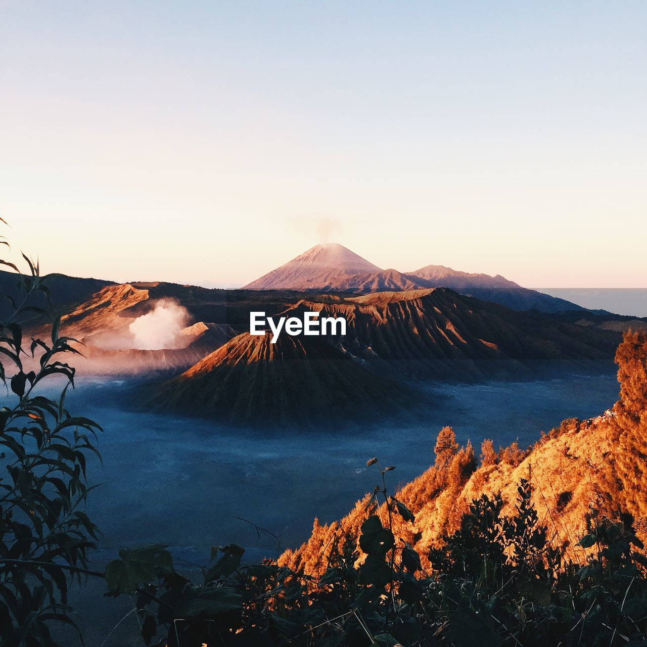 Scenic view of volcanoes against sky at bromo tengger semeru national park