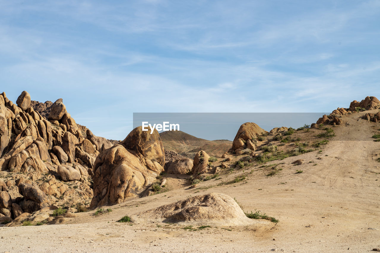 ROCK FORMATIONS IN DESERT