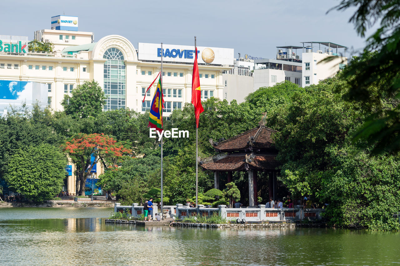 SCENIC VIEW OF RIVER BY TREES AGAINST SKY