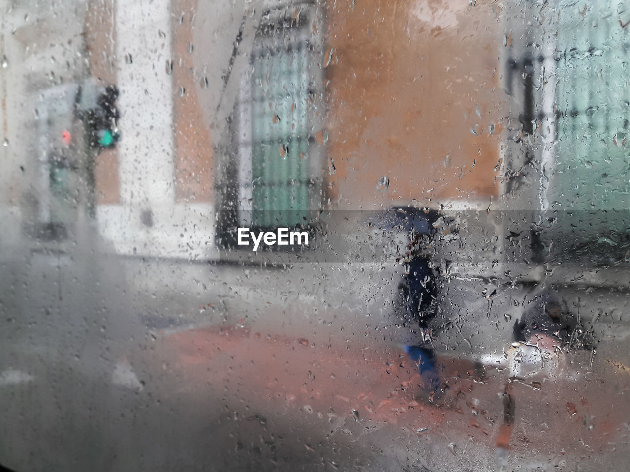 VIEW OF RAIN DROPS ON WINDOW