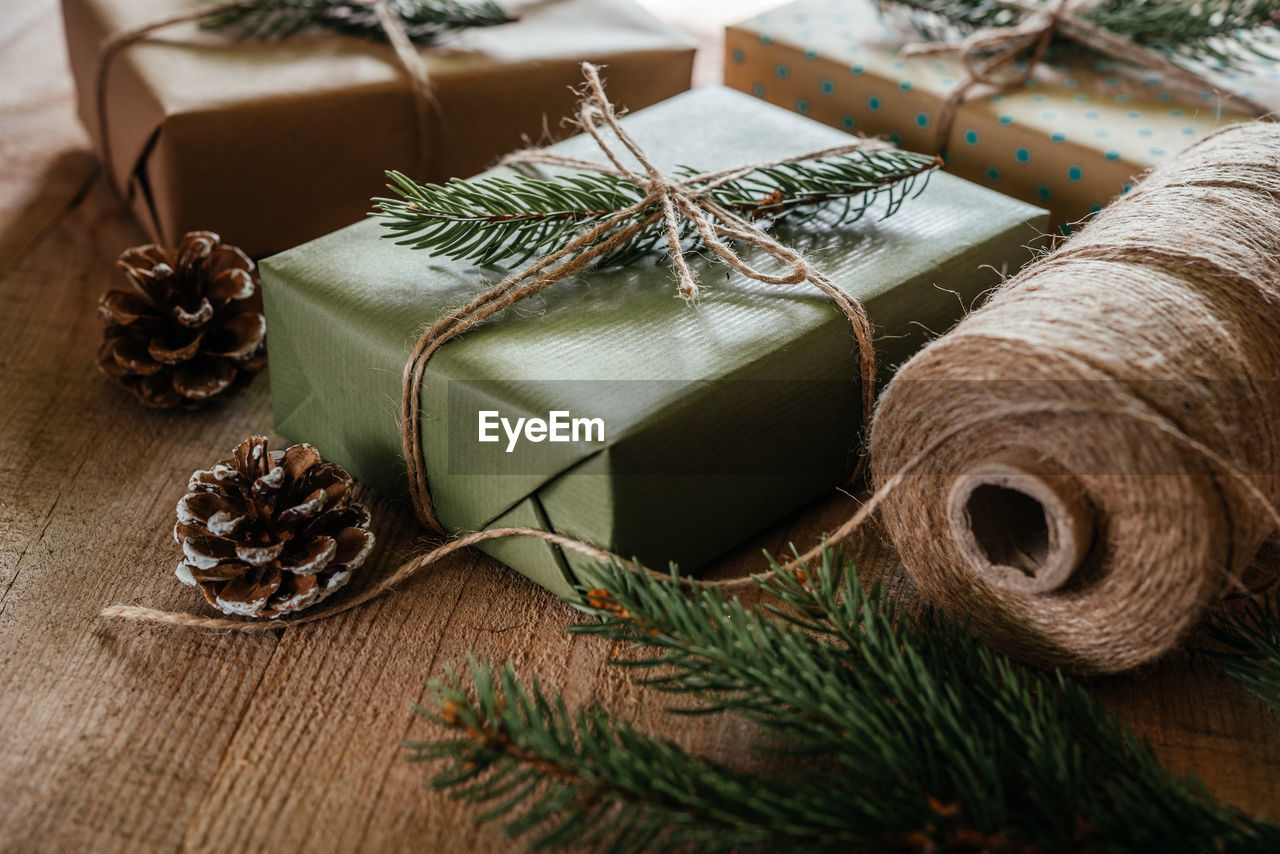 Eco friendly christmas presents packaging