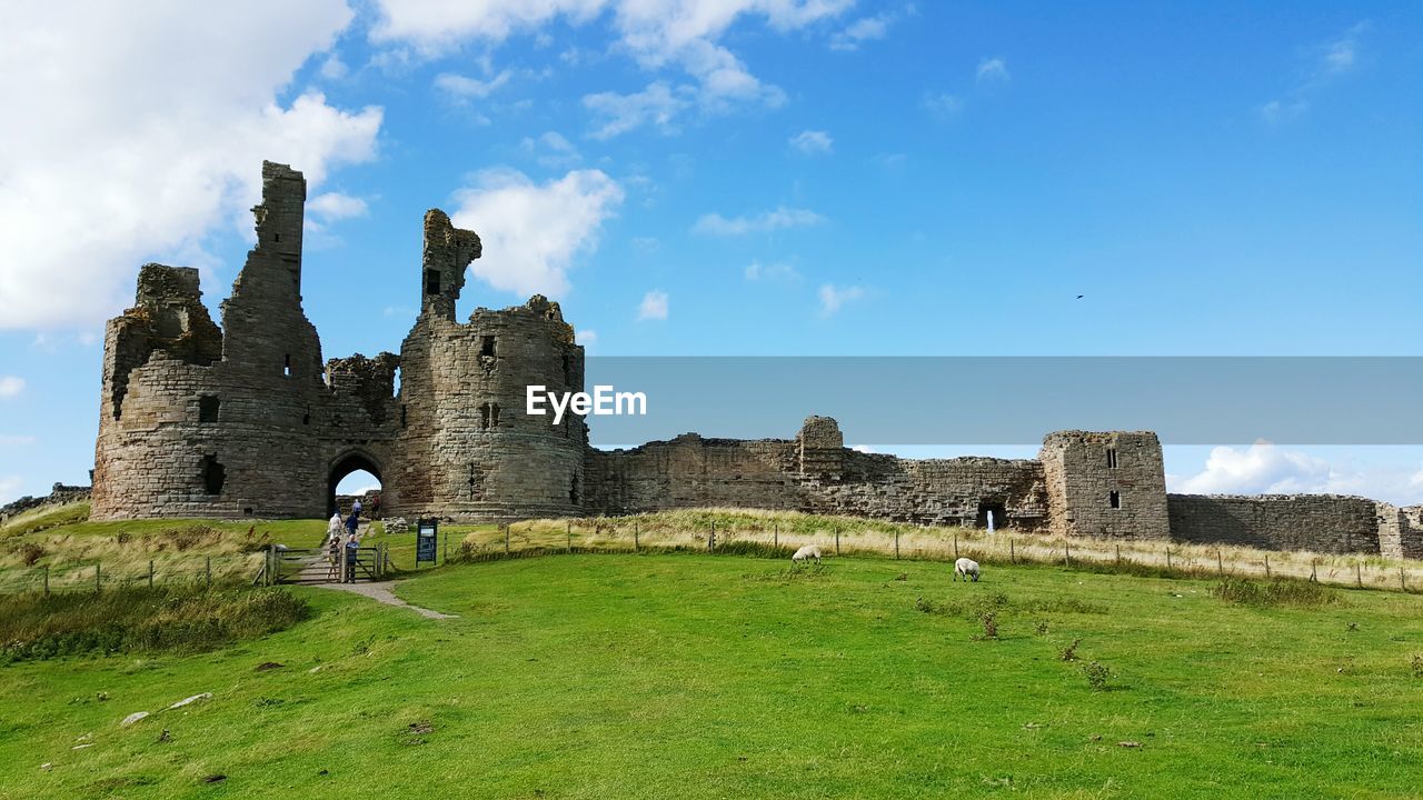 LOW ANGLE VIEW OF OLD RUINS