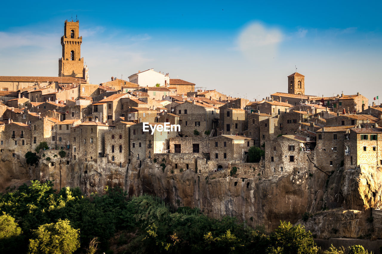 VIEW OF OLD TOWN AGAINST SKY