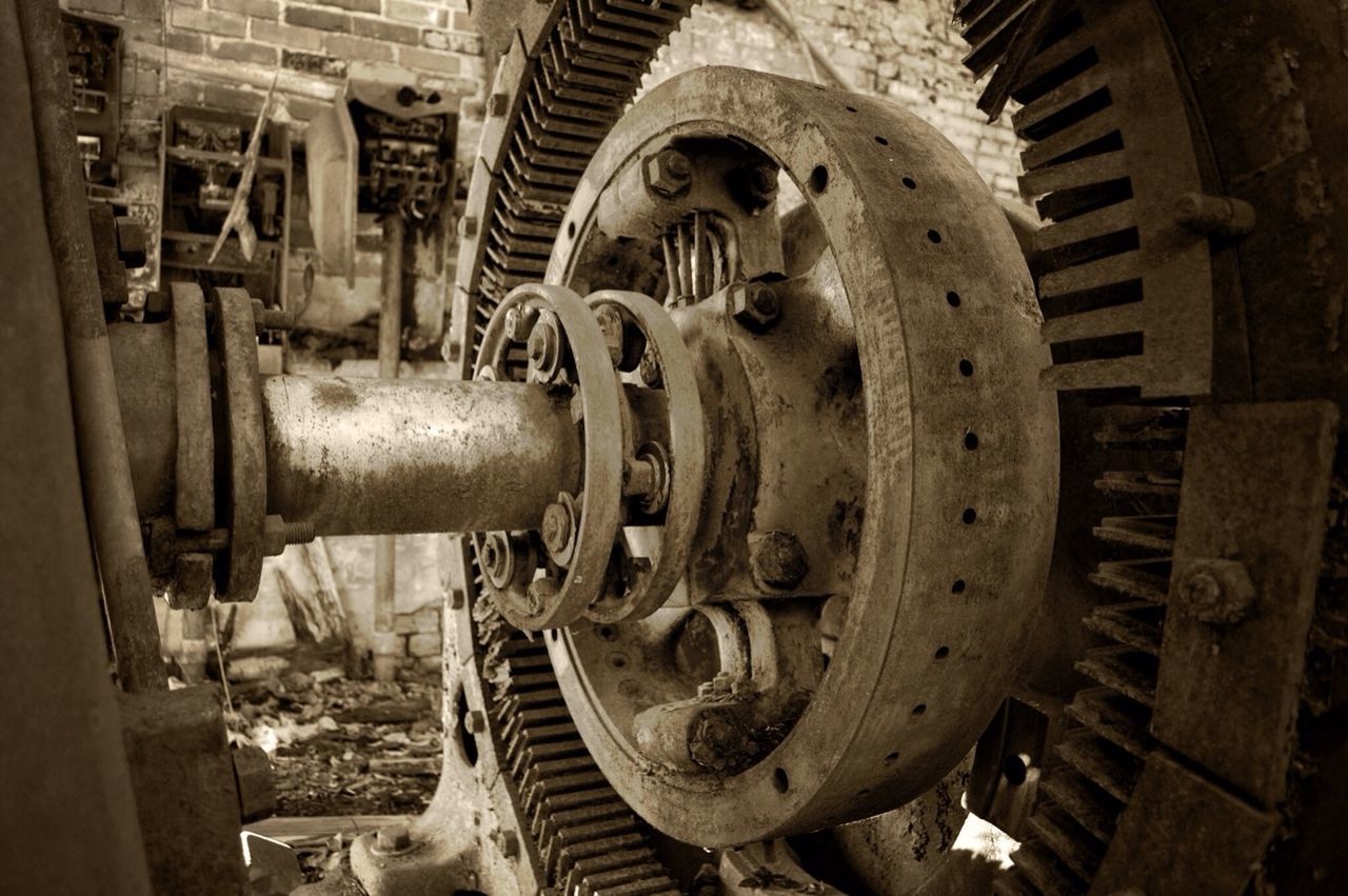 Close up of gear in abandoned building