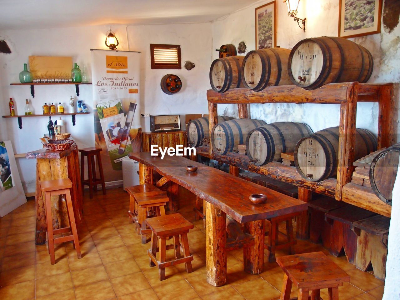 VIEW OF CHAIRS AND TABLES IN RESTAURANT