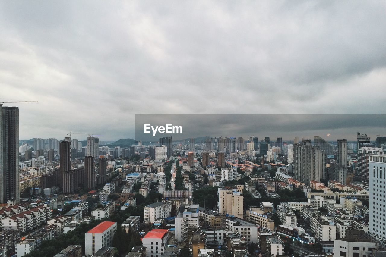 Majestic view of buildings in city