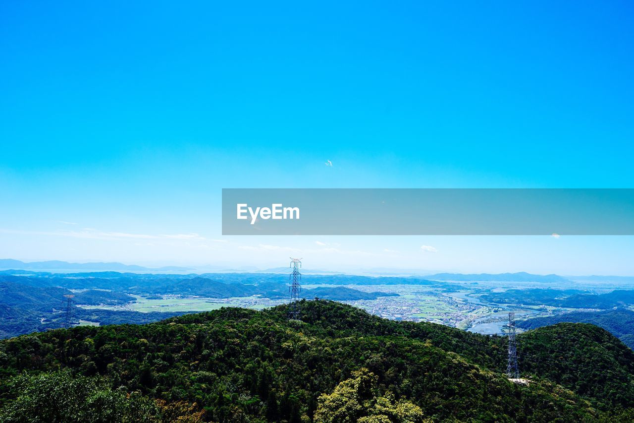 SCENIC VIEW OF SEASCAPE AGAINST CLEAR SKY