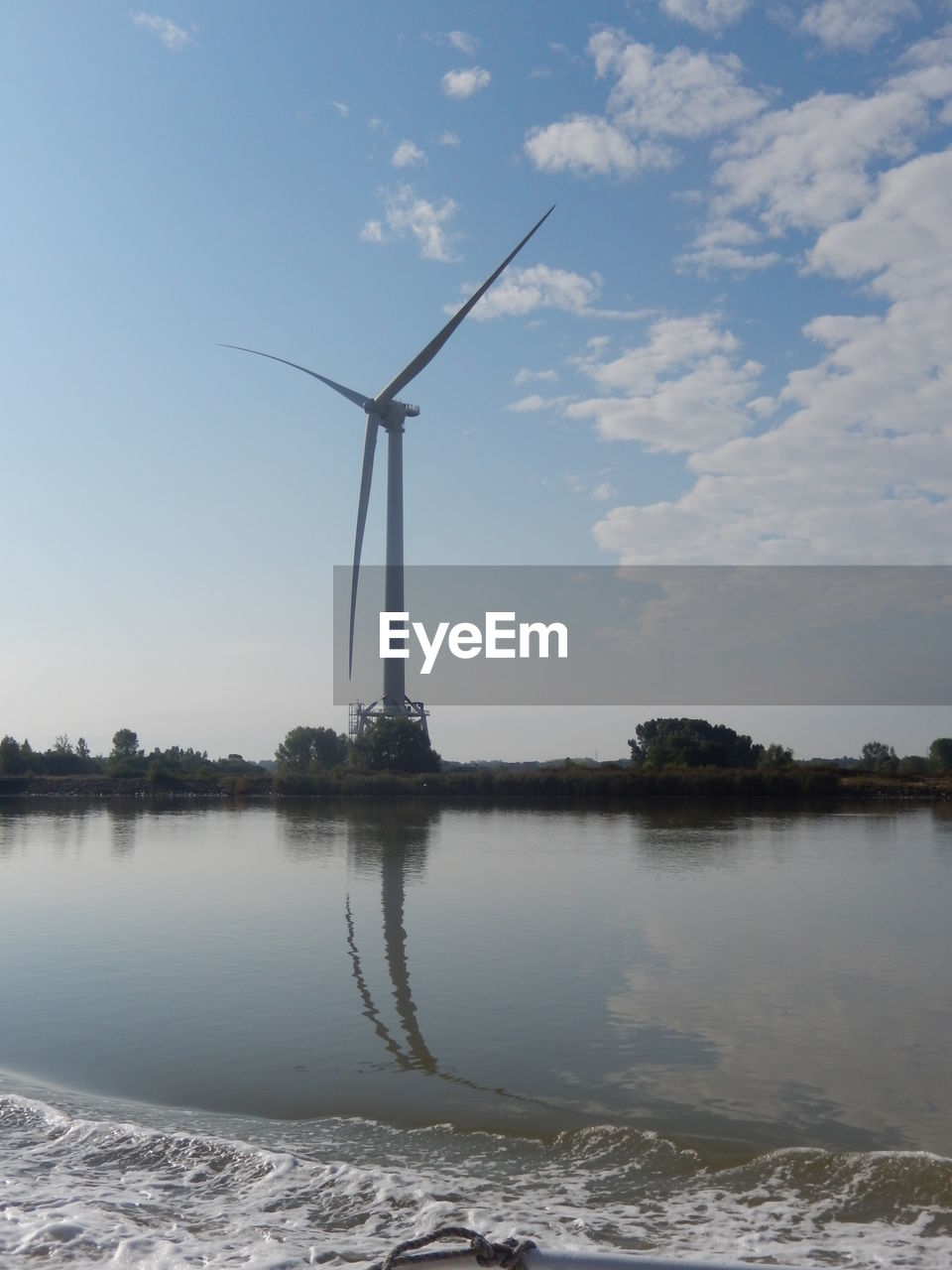 WIND TURBINES IN RIVER