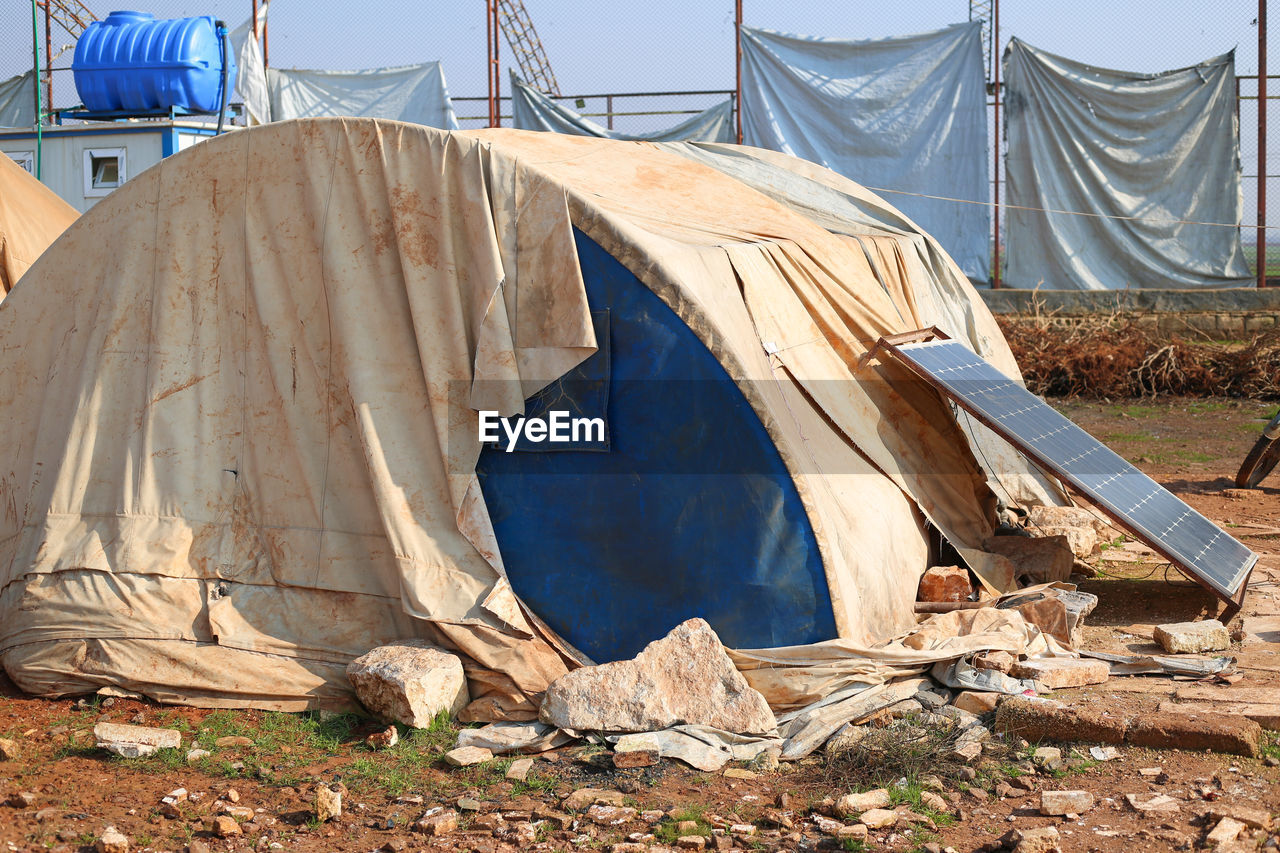 Difficult conditions in which refugees live, which caused the spread of cholera in northern syria