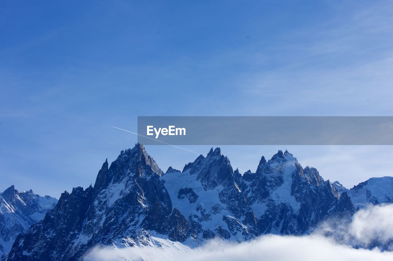 Scenic view of snowcapped mountains against sky chamonix 