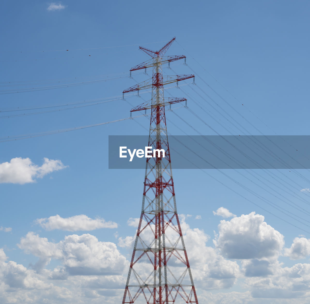 LOW ANGLE VIEW OF ELECTRICITY PYLONS AGAINST SKY