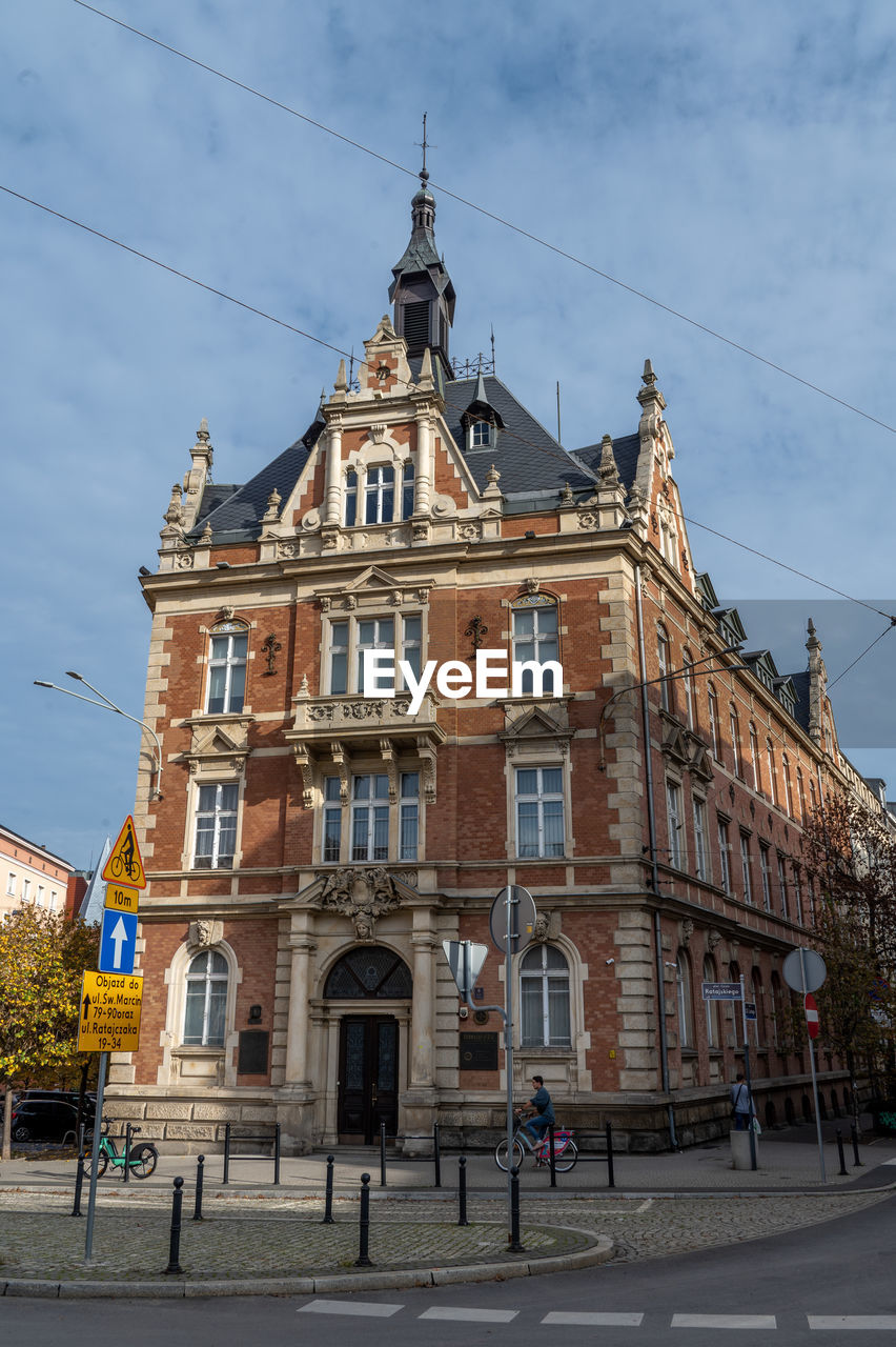 The building in poznan