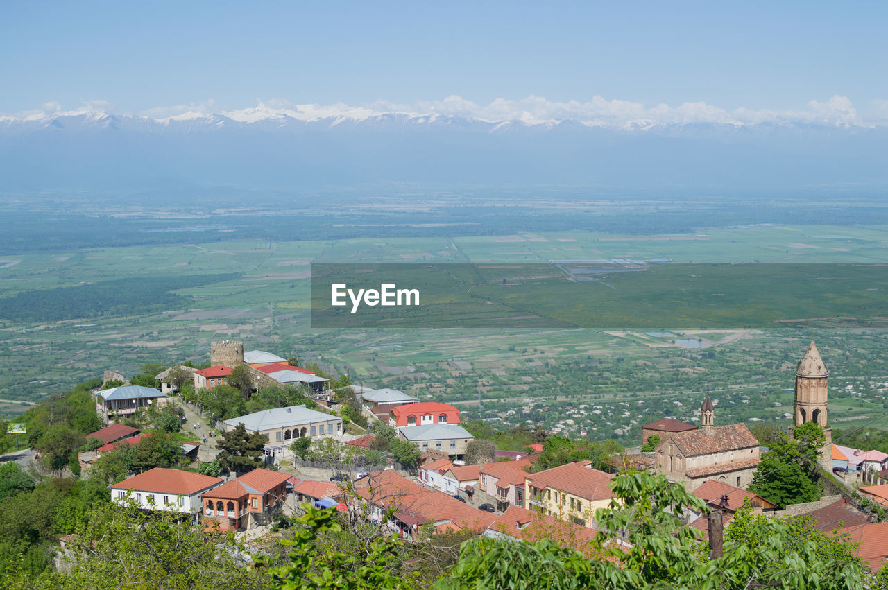 Small georgian village near sighnaghi, caucasus mountains, georgia