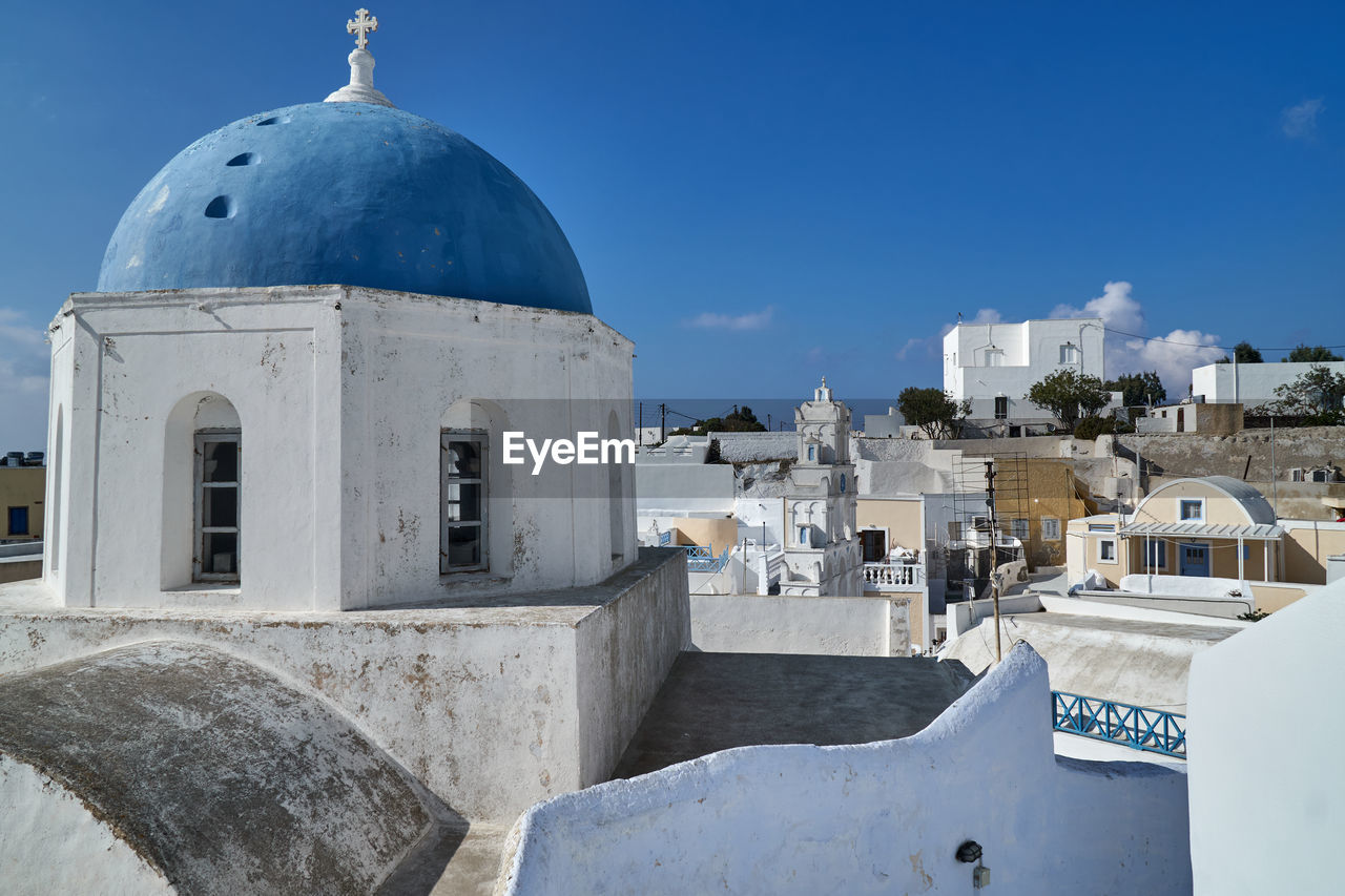 dome, architecture, building exterior, built structure, religion, place of worship, travel destinations, building, belief, spirituality, nature, travel, sky, observatory, tourism, city, white, blue, no people, day, outdoors, sunlight, history, sunny, the past