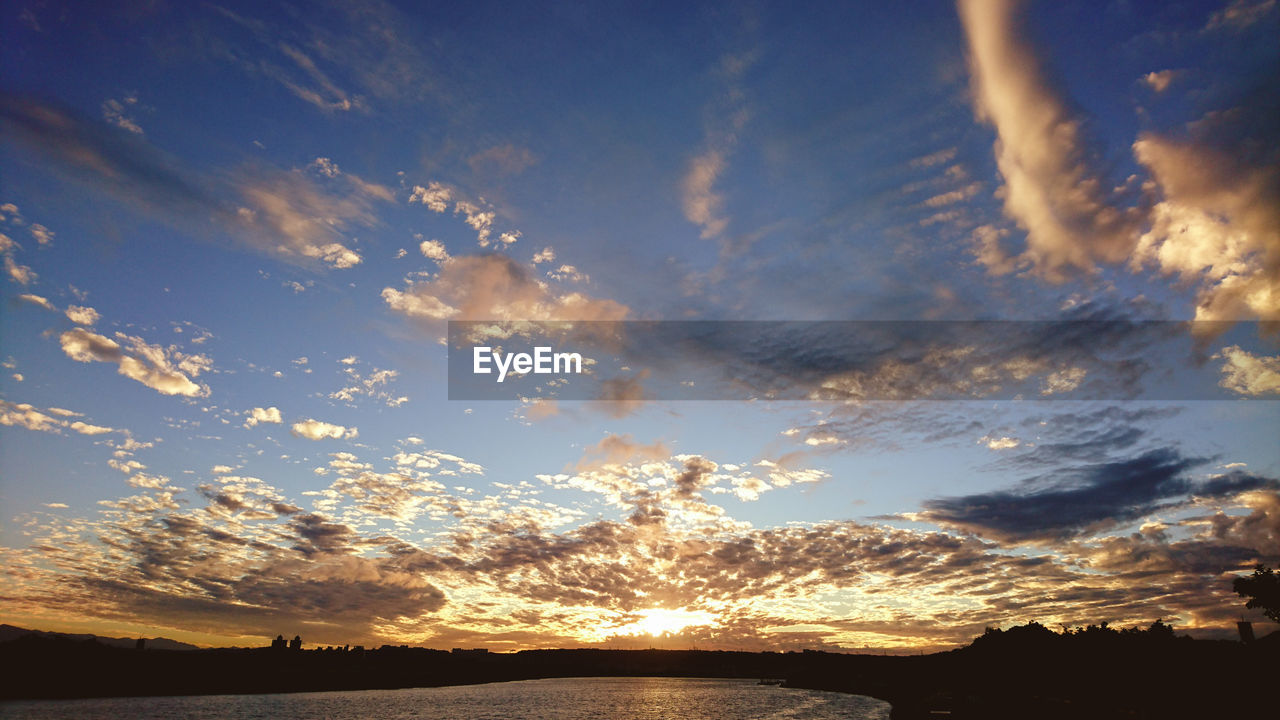 LOW ANGLE VIEW OF SKY AT SUNSET