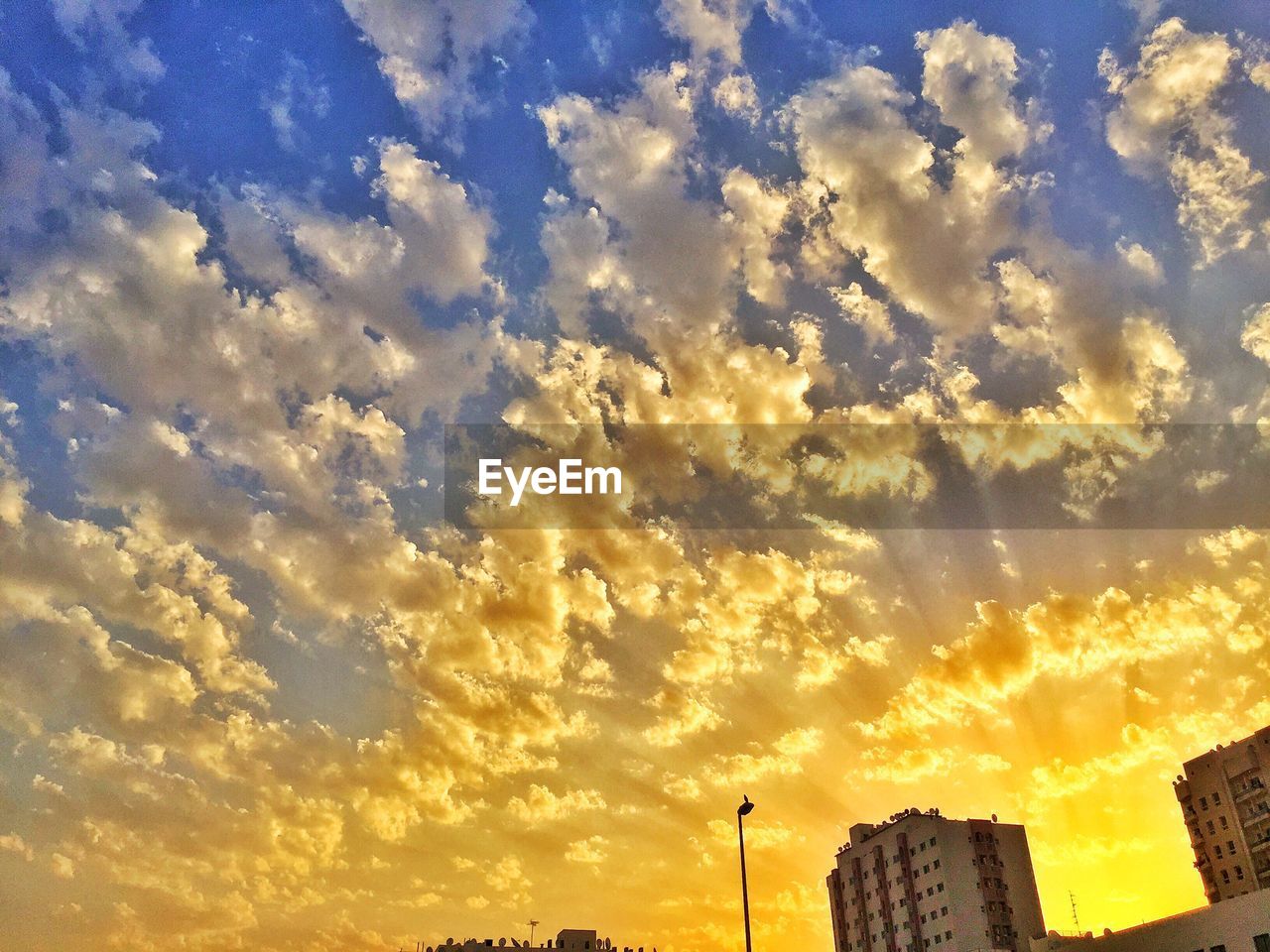 Low angle view of cloudy sky