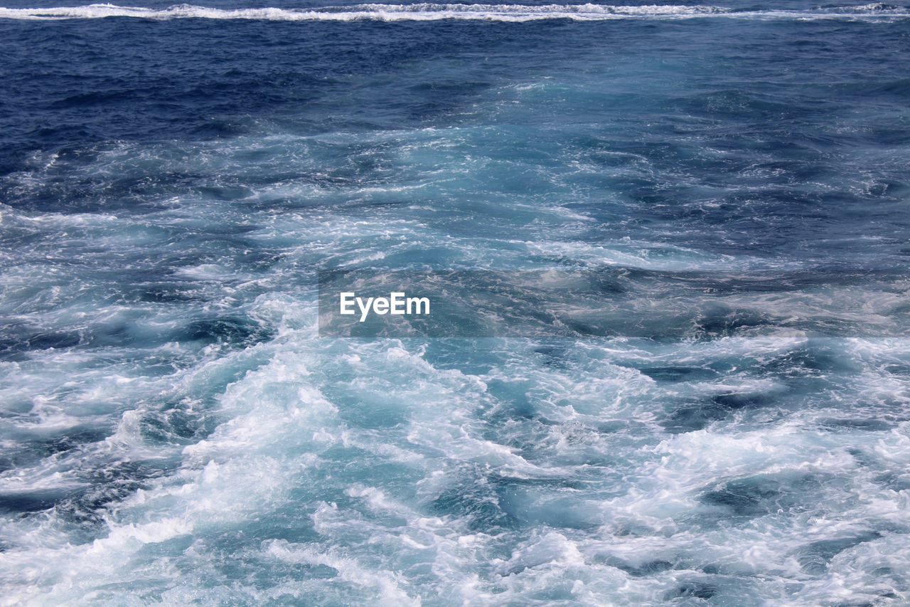 FULL FRAME SHOT OF RIPPLED WATER