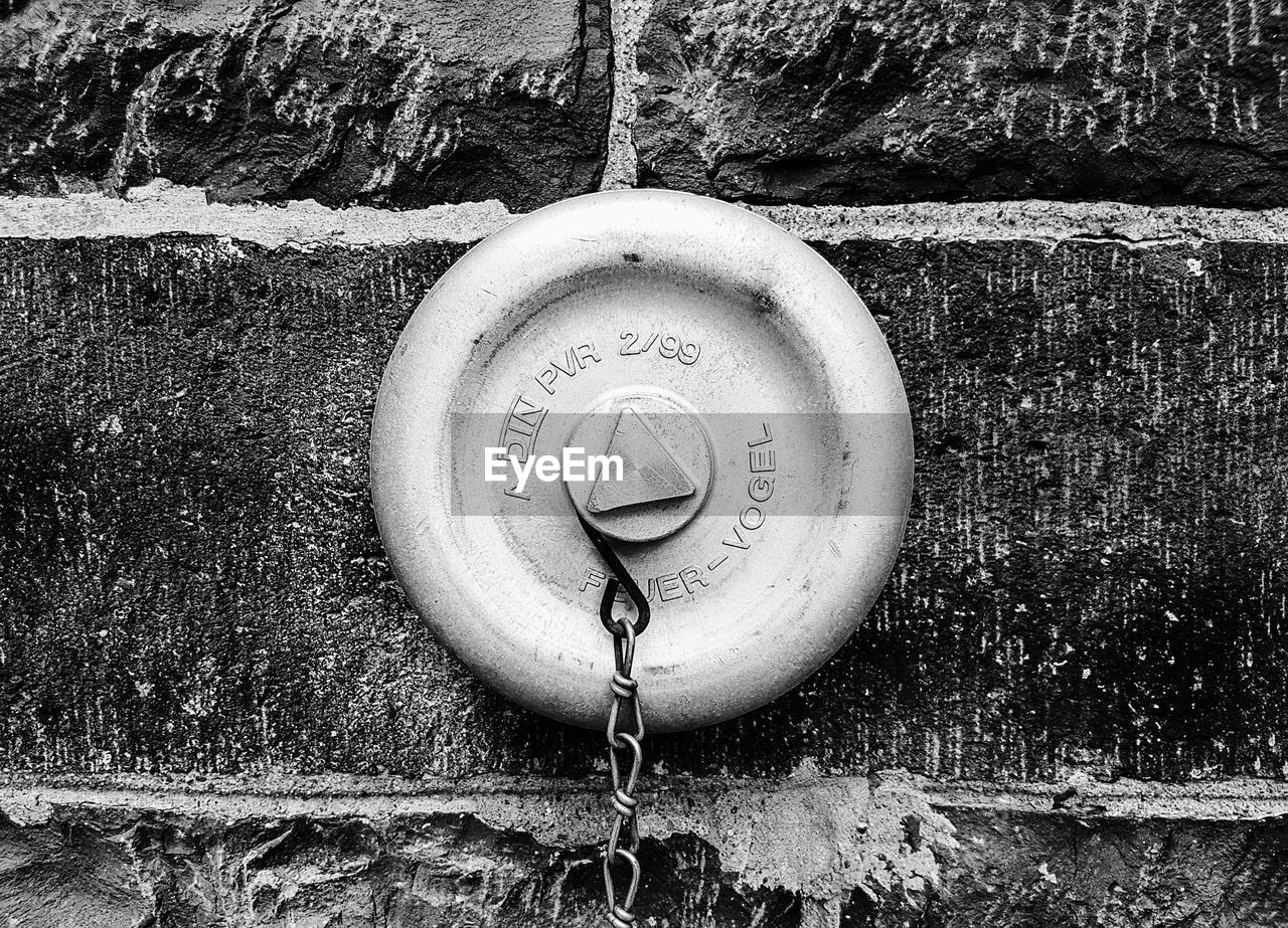 CLOSE-UP OVERHEAD VIEW OF KEY