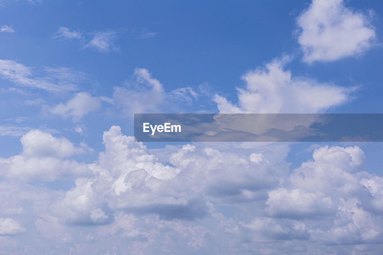 FULL FRAME SHOT OF CLOUDS IN SKY