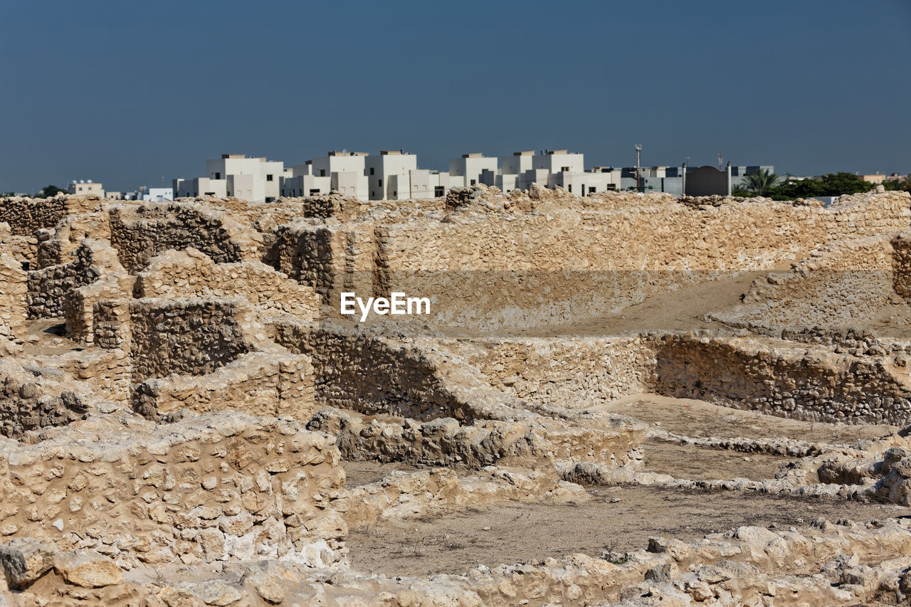 Dilmun era settlement, located on the outskirts of saar., kingdom of bahrain.