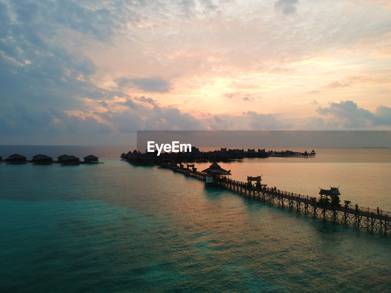 Mabul Island Aerial Shot Drone  Island Life Sky And Clouds Aerial Aerial Photography Aerial View Birdseyeview Drone Photography Dronephotography Droneshot Island Mabul Malaysia Malaysian Nature Sabah Sea Sea And Sky Seascape Semporna Sky Sunrise Water Water Bungalows