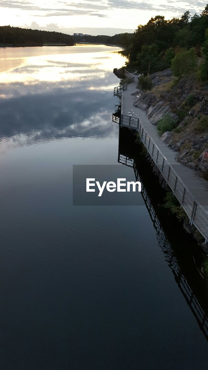 PIER ON SEA