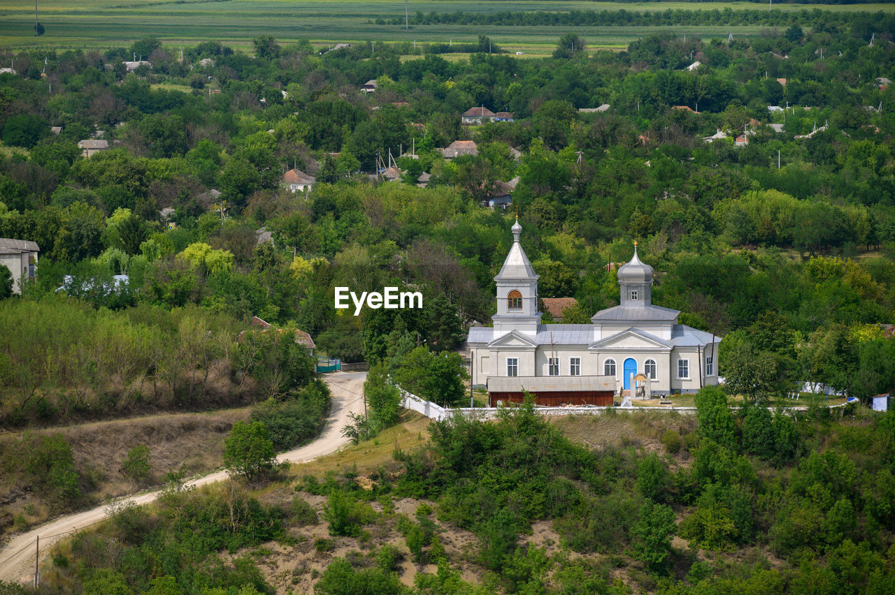 VIEW OF TEMPLE BUILDING