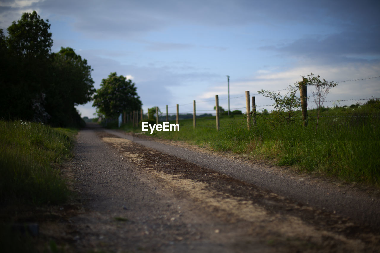 SURFACE LEVEL OF ROAD AGAINST SKY