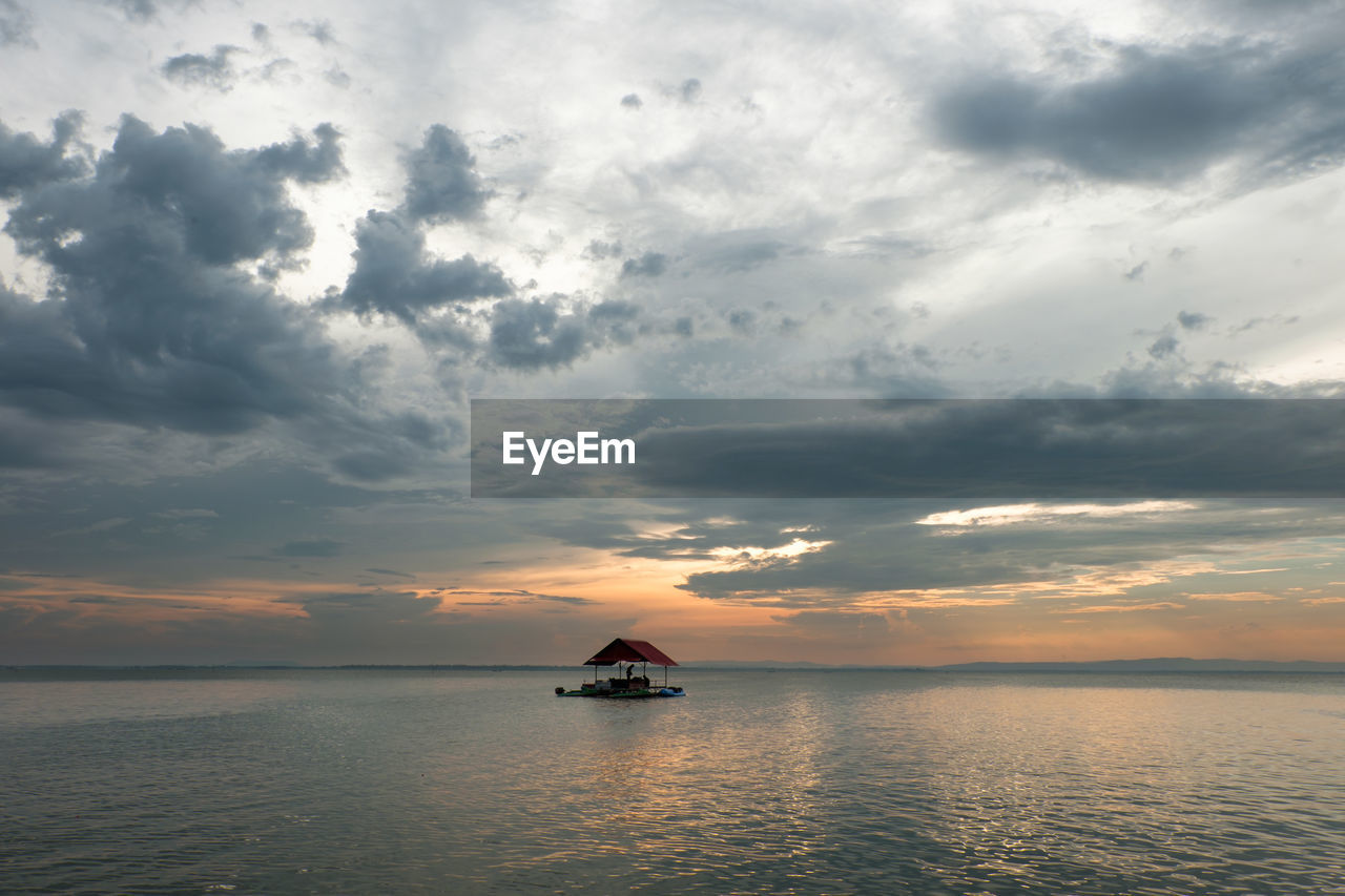 Water system - ubol ratana dam, khon kaen thailand