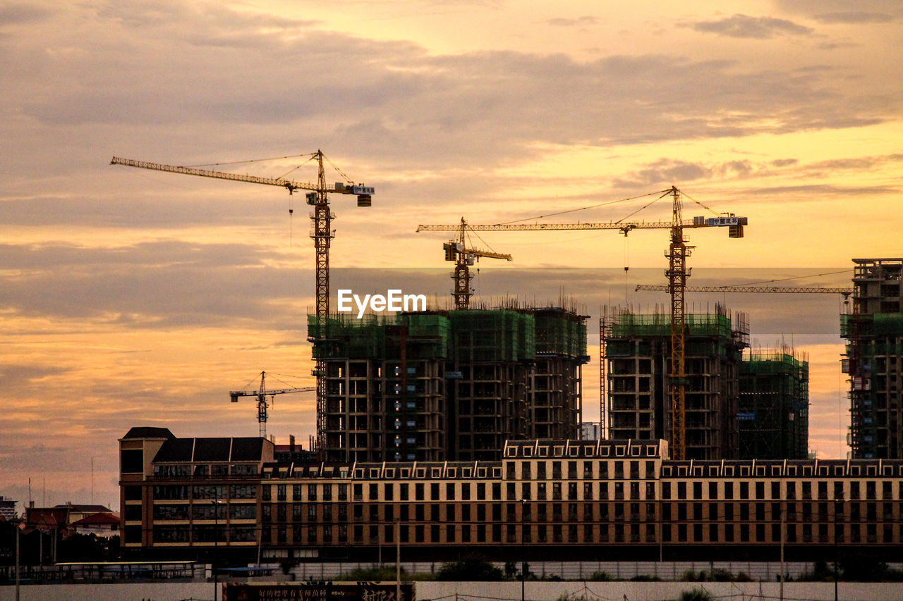 CONSTRUCTION SITE AGAINST SKY