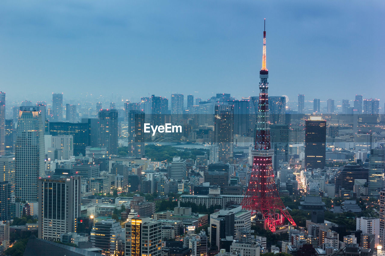 Tokyo tower in city