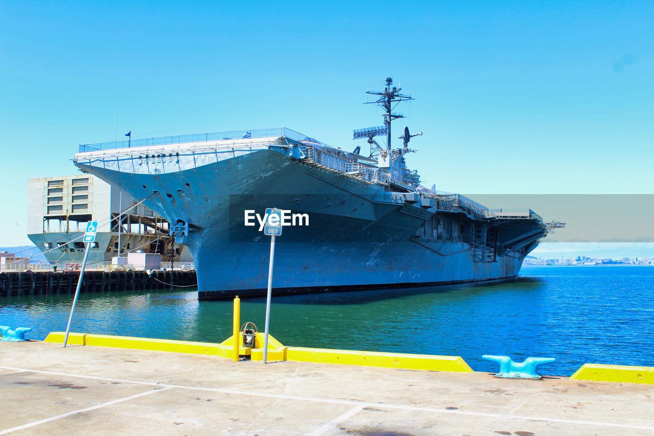 SHIP IN SEA AGAINST CLEAR BLUE SKY