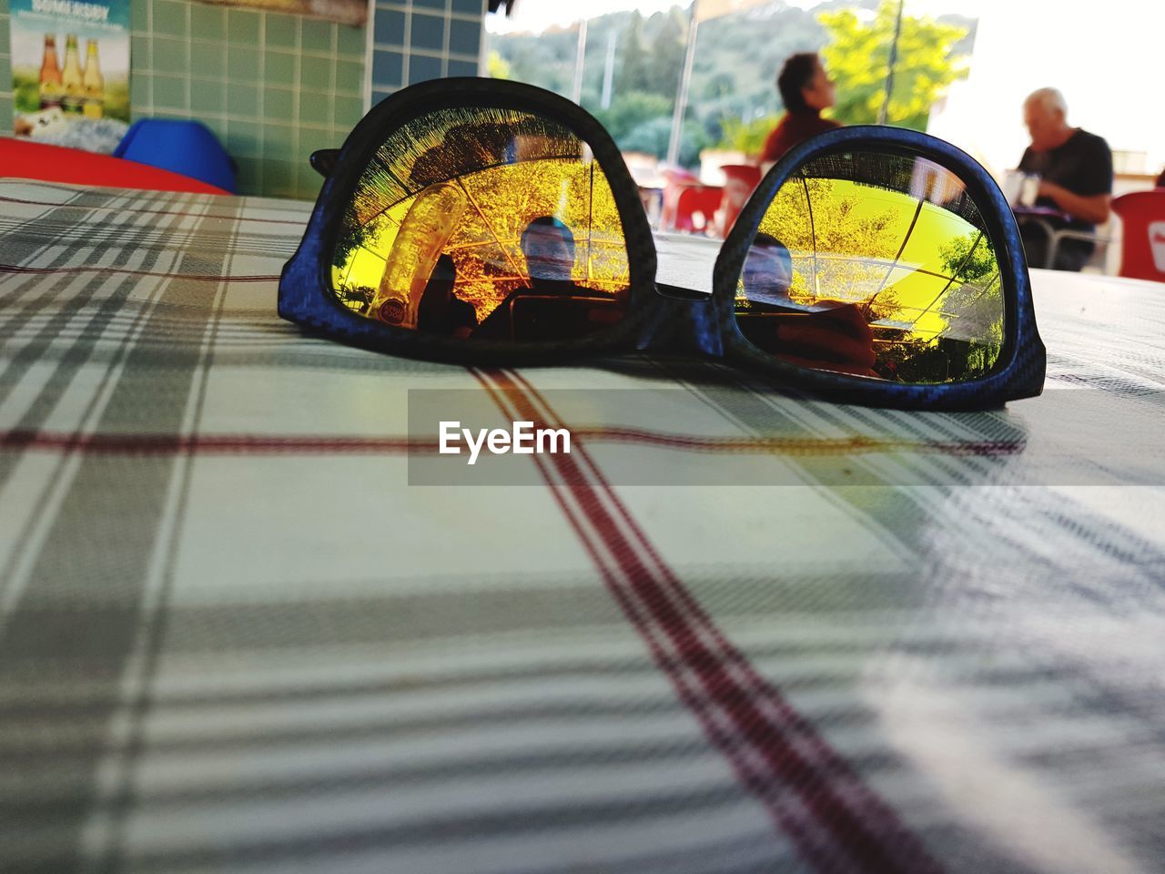 CLOSE-UP OF VINTAGE CAR ON TABLE AT HOME