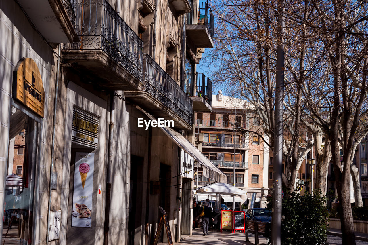 BUILDINGS IN CITY