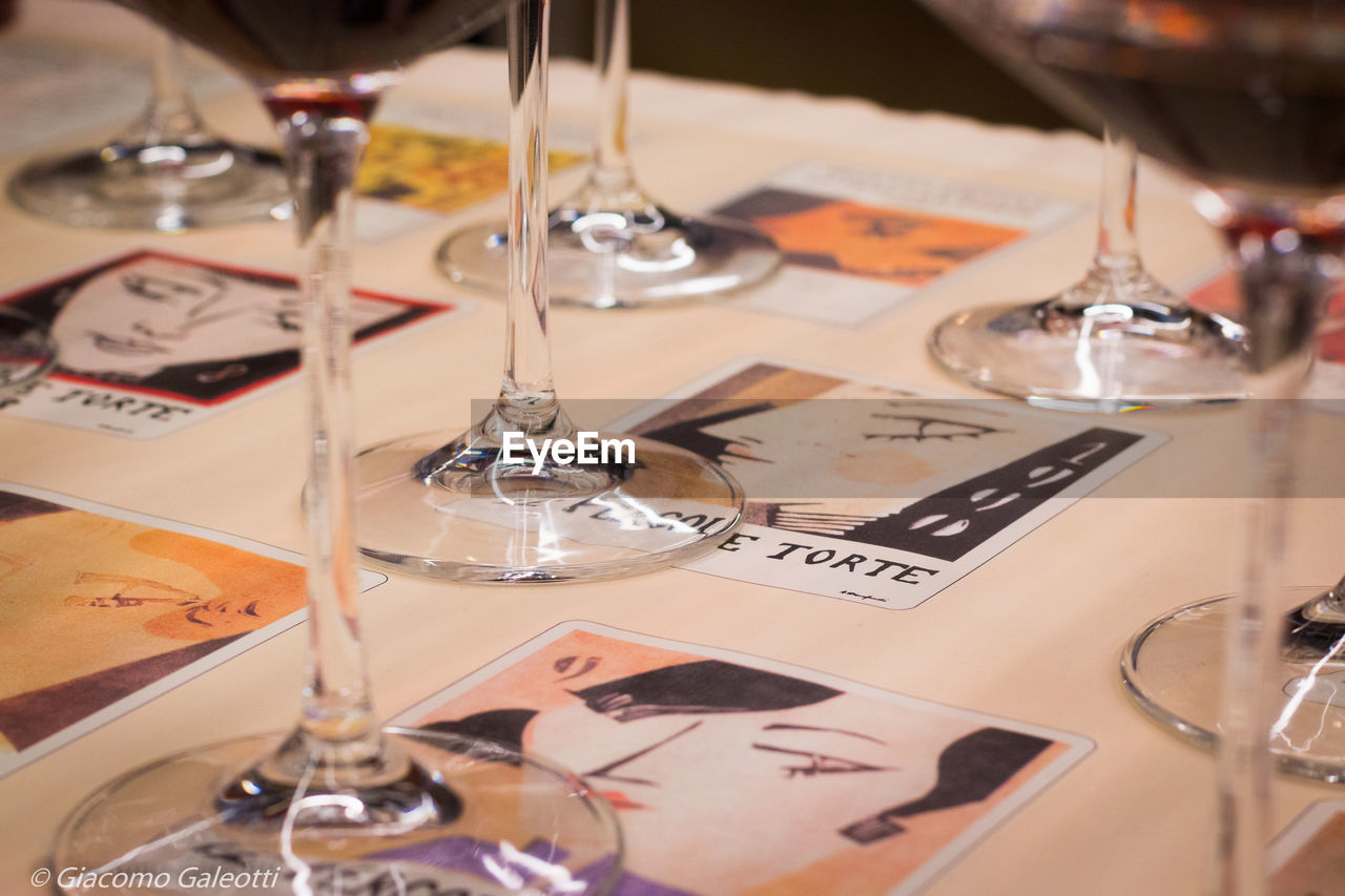 CLOSE-UP OF FOOD ON TABLE