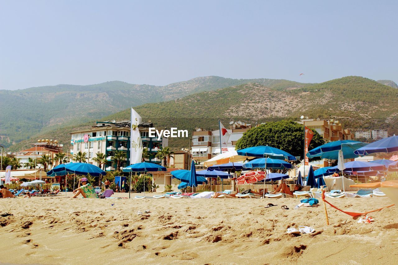 PANORAMIC VIEW OF BEACH