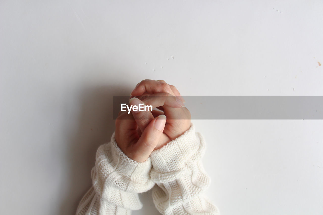 baby, one person, hand, indoors, child, toddler, white, close-up, copy space, adult, finger, studio shot, emotion, limb, childhood