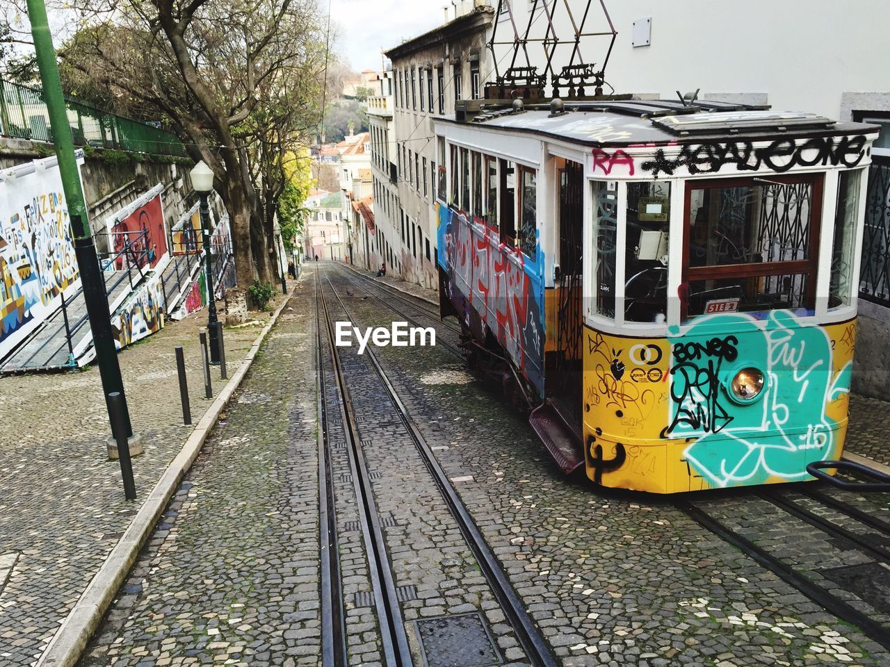 TRAIN PASSING THROUGH ROAD