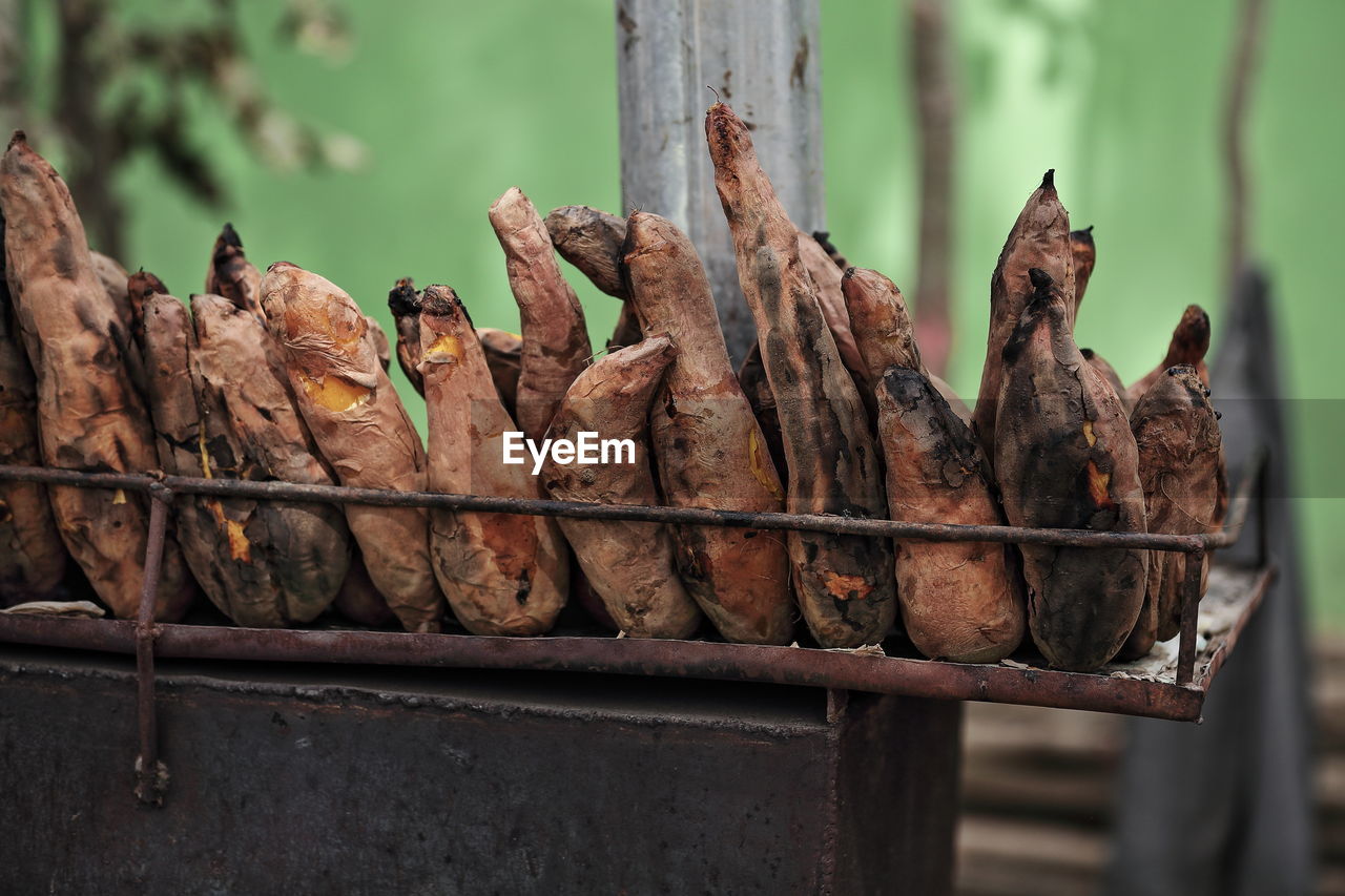 0189 yellow flesh sweet potatoes or kao baishu-winter street food in n.china. hotan-xinjiang-china