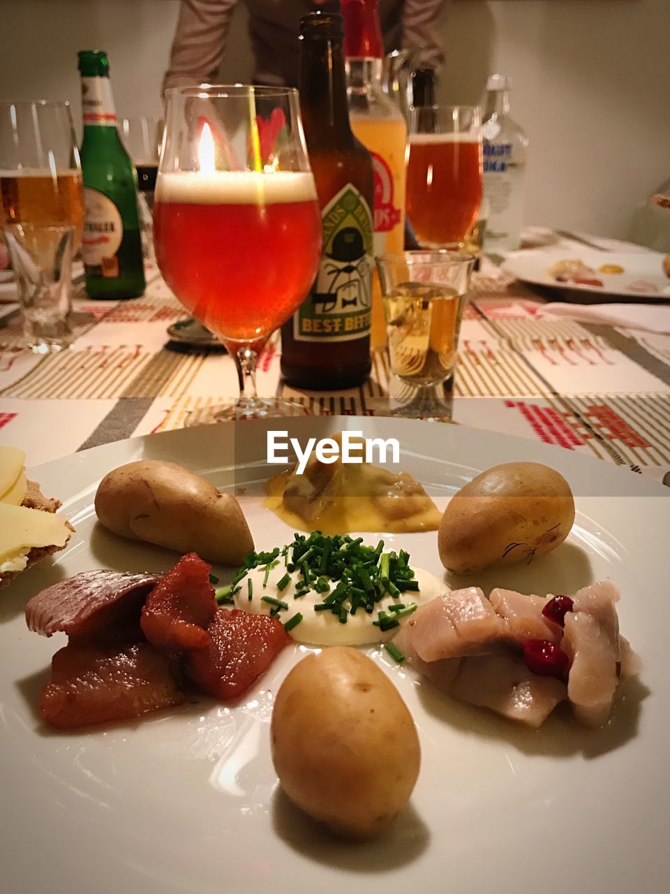 CLOSE-UP OF FOOD SERVED IN PLATE ON TABLE