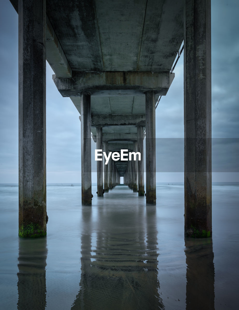 Scripps pier in la jolla, california, vertical image