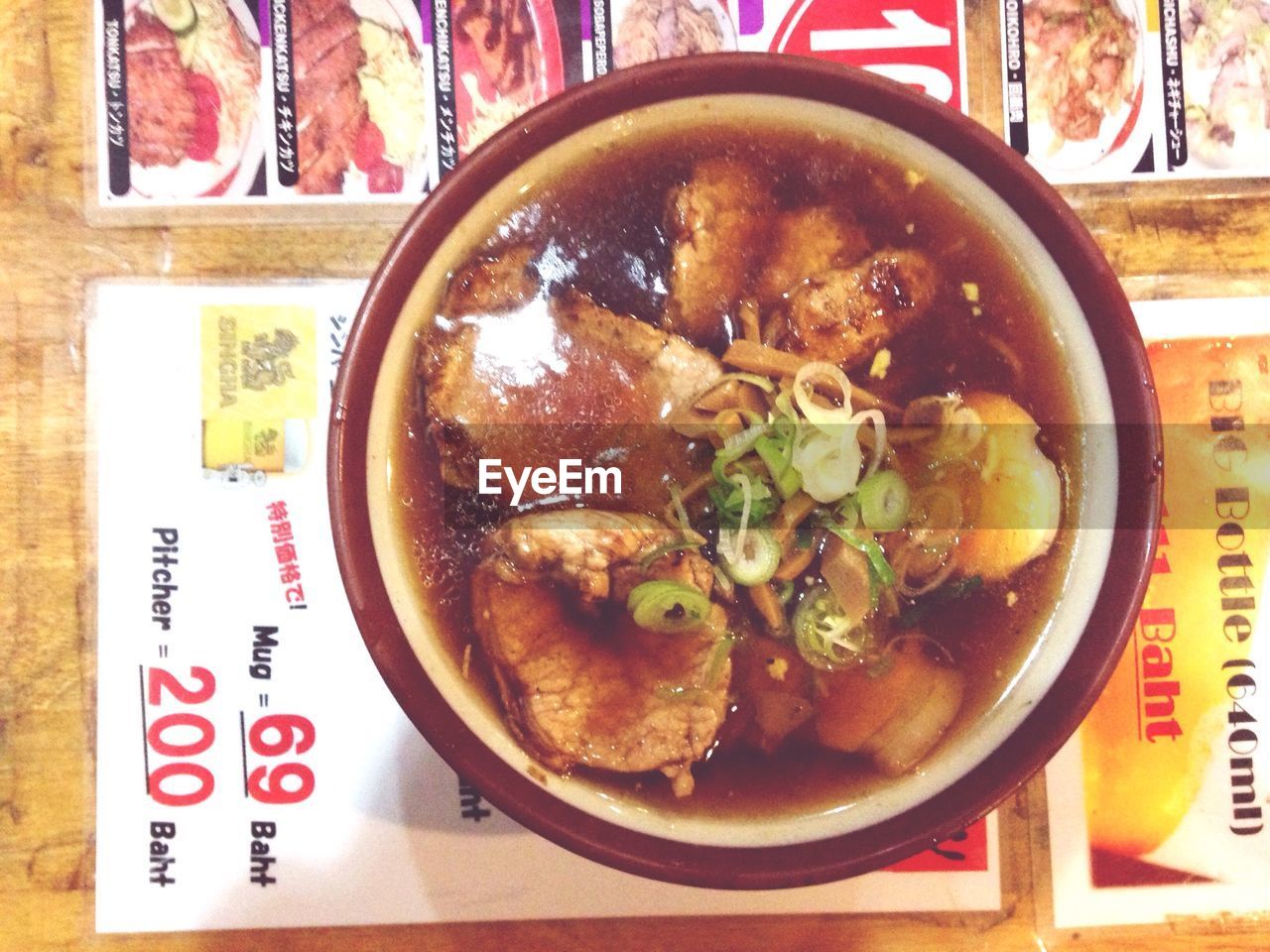 CLOSE-UP OF SERVED FOOD IN BOWL