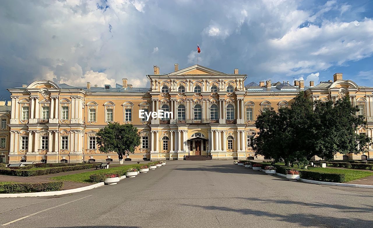 View of historic building against cloudy sky