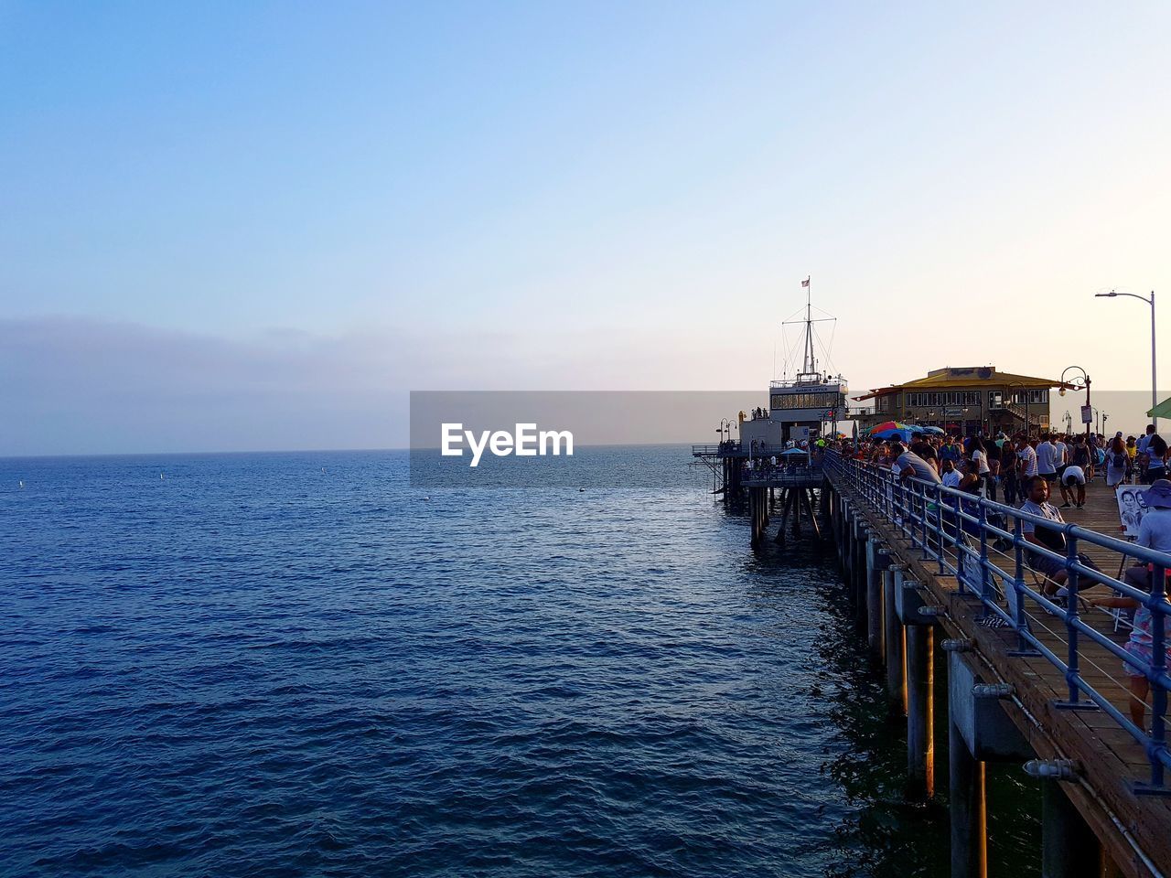 SCENIC VIEW OF SEA AGAINST BLUE SKY