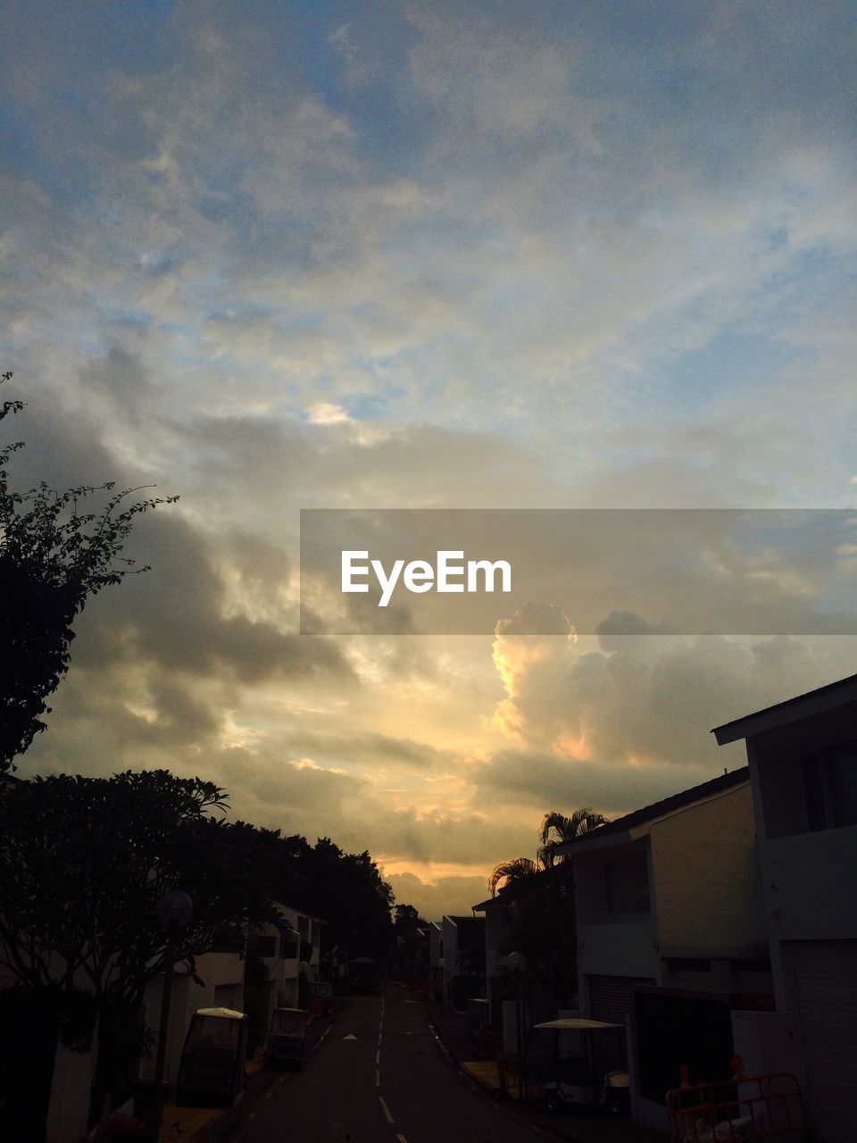 VIEW OF BUILT STRUCTURE AGAINST SUNSET