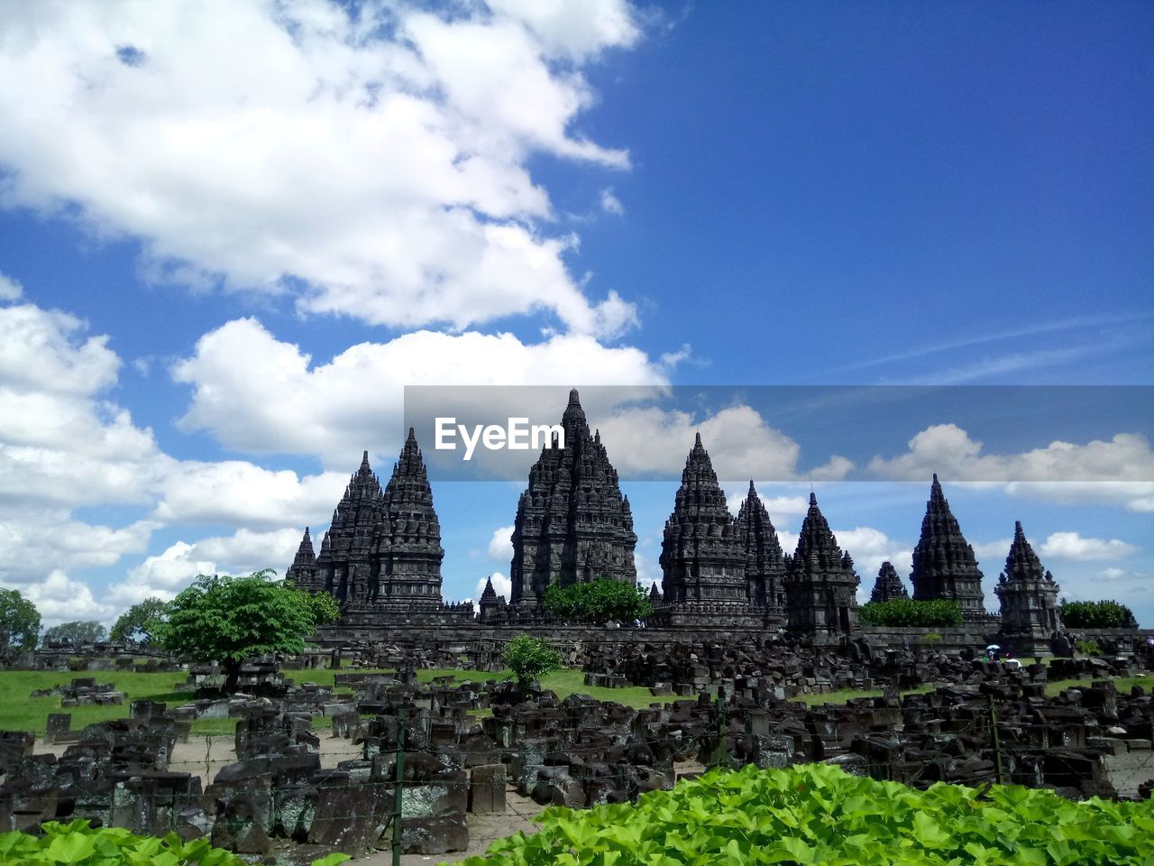 TEMPLE AGAINST BUILDINGS