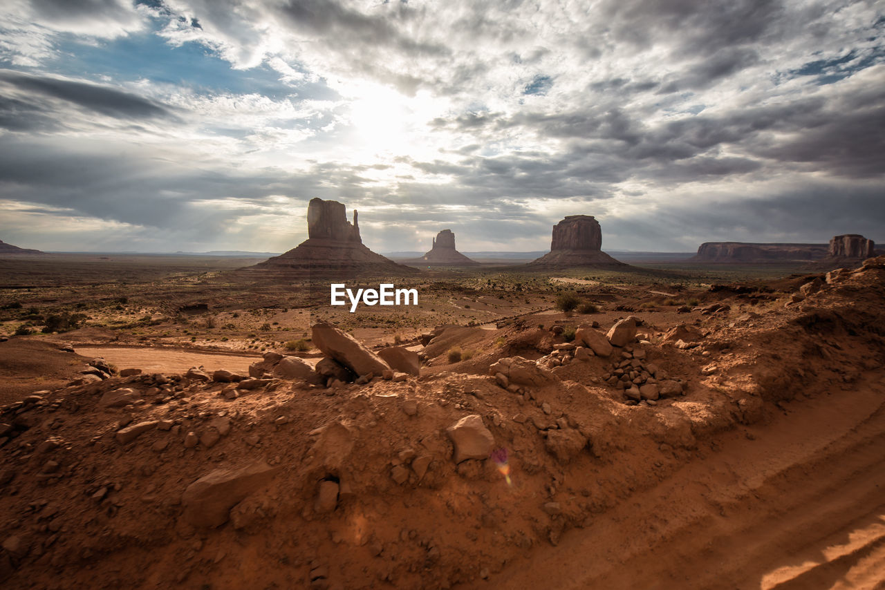 Idyllic shot of monument valley against sky